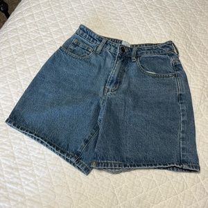 princess polly dad jean shorts size 25
